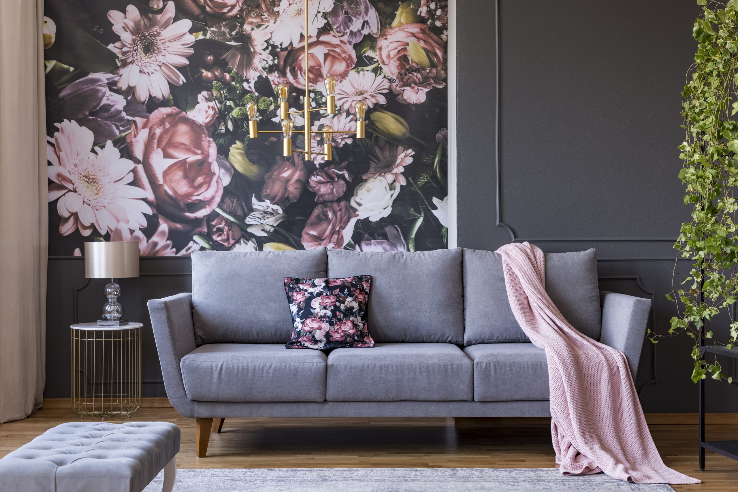7 Clever Ways to Use Wallpaper to Elevate Your Room's Vibe - Fashion  Furniture Rental